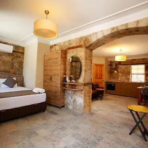 Castle Boutique Pansiyon Antalya